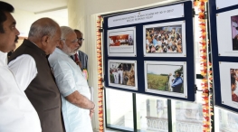 Ockhi Cyclone Modi Visits Kanyakumari