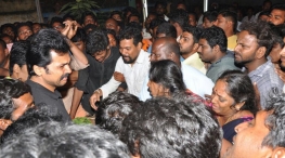 Karthi Paid Final Tribute With Teared Eyes To His Fan Died In Accident