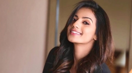 Sruthi Hariharan Stands By Her Statement About Casting Couch In South Indian