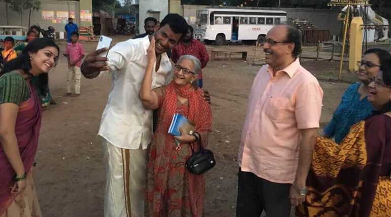 Keerthy Suresh Family At Sandakozhi 2 Shooting Spot still2