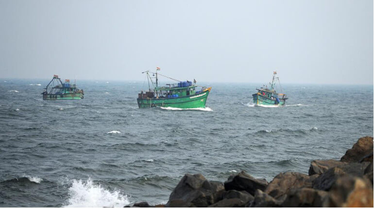 Sri Lankan NAVY arrested 16 TN Fishermen Again