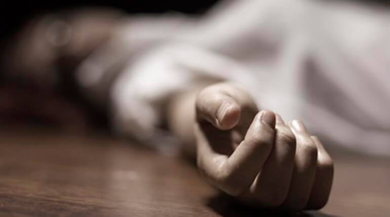 10th Class Girls Get Killed Herself In Hyderabad