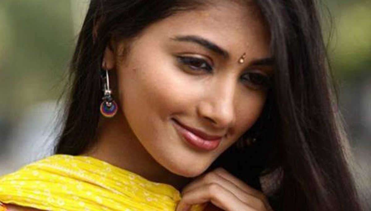 Pooja Hegde in Aruvaa